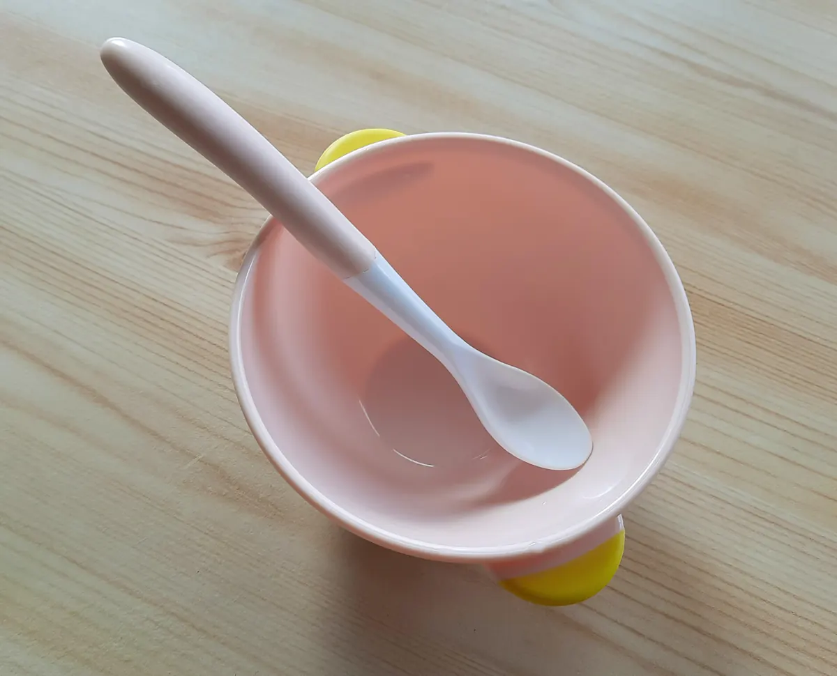 Silicone suction plate and spoon