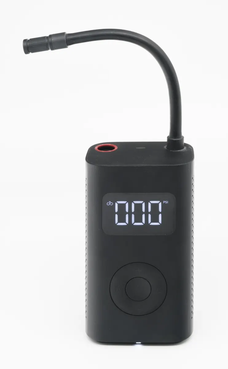 Portable tyre inflator