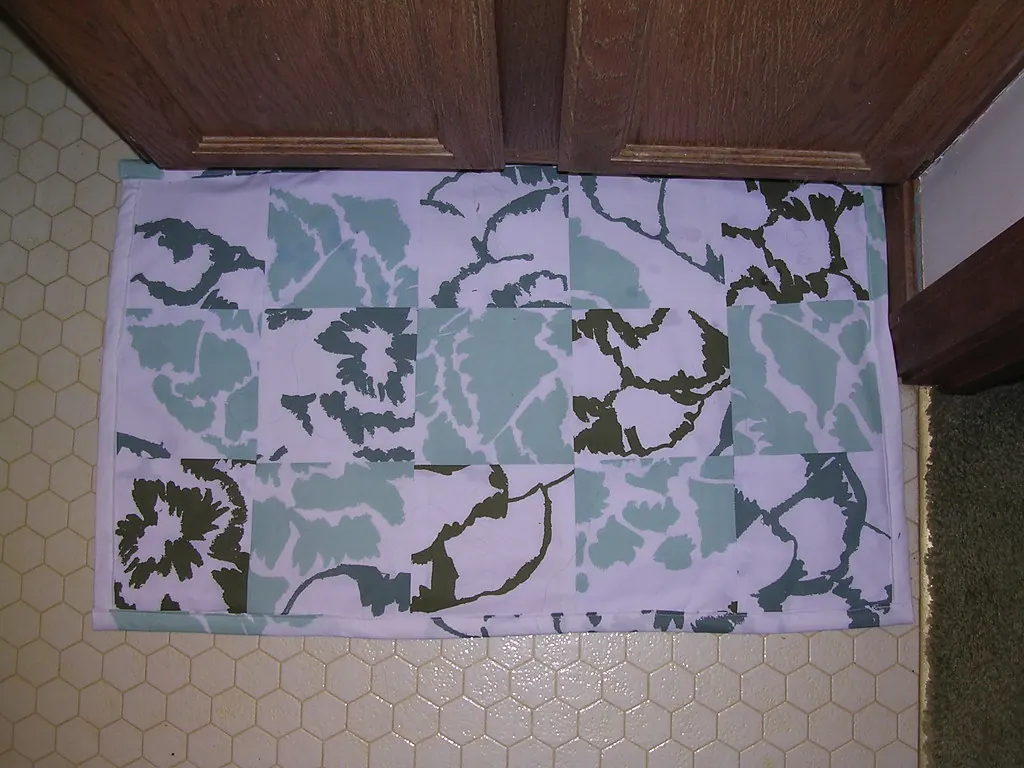 Hinoki bath mat